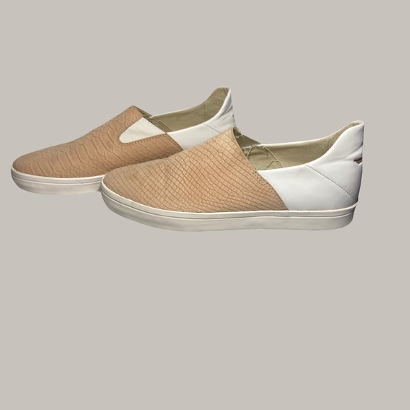 Creative Recreation Tan Flats - Picture 2 of 5